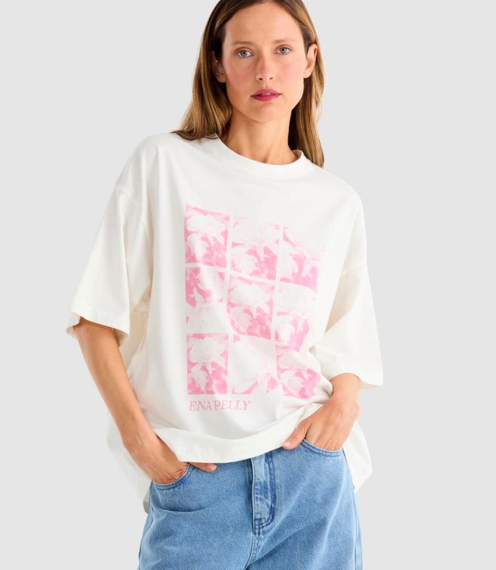 ENA PELLY| Peony tee