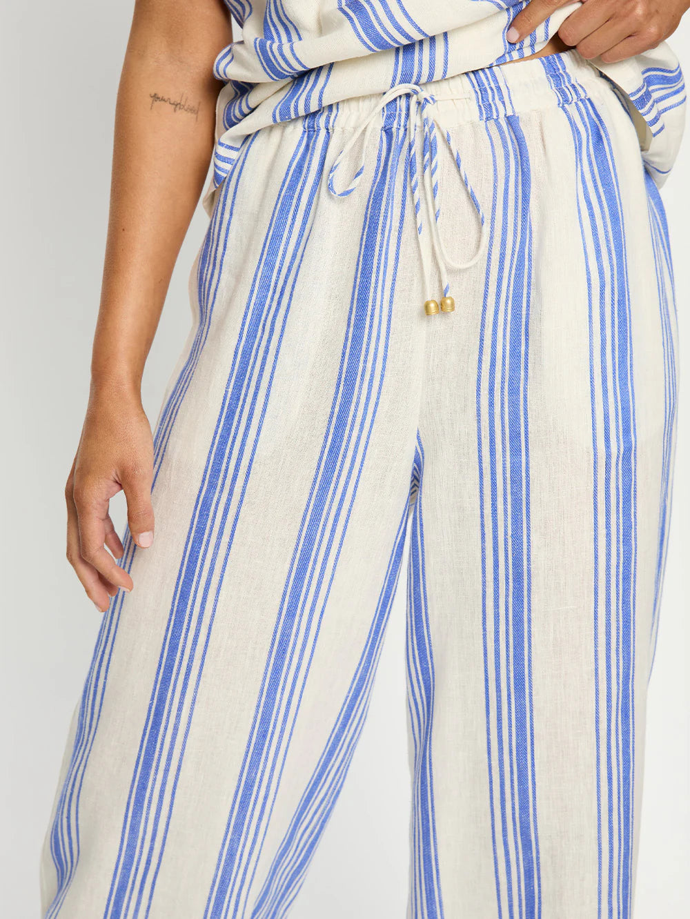 KIVARI | Isabelle Pant