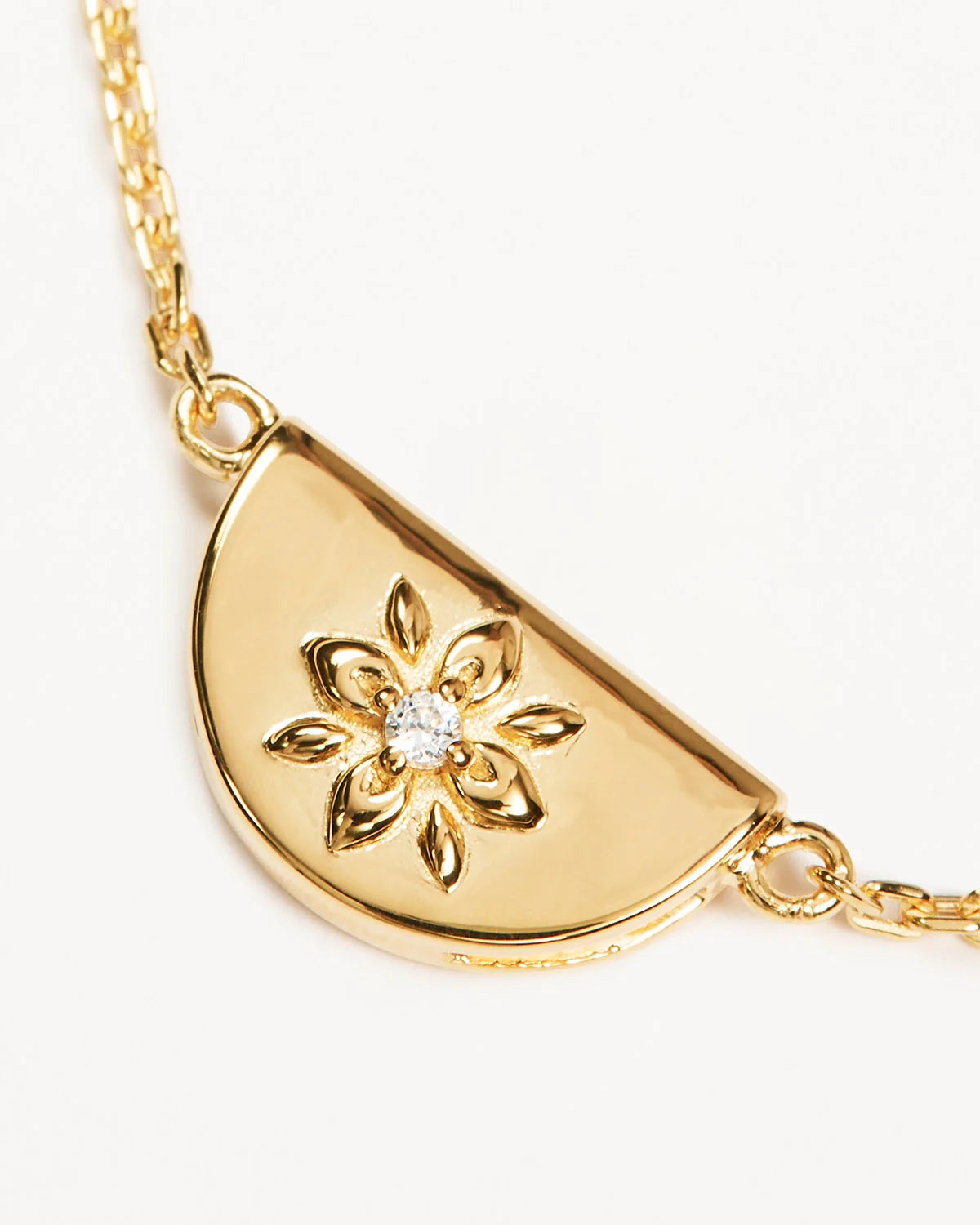BY CHARLOTTE | Lotus Bracelet Gold