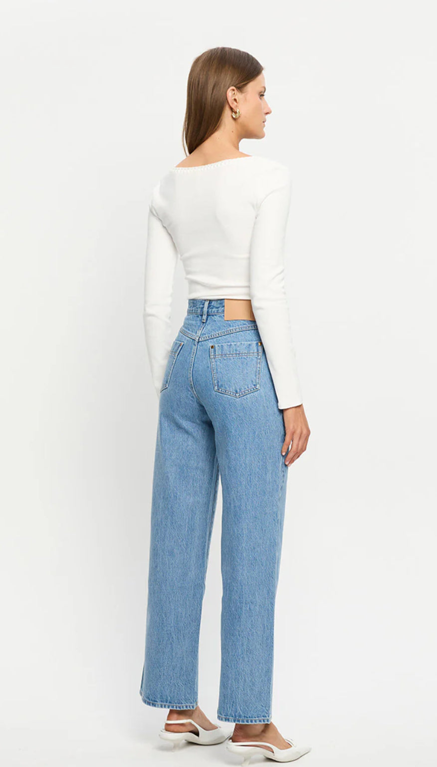 KIVARI | Tallulah V Neck Top