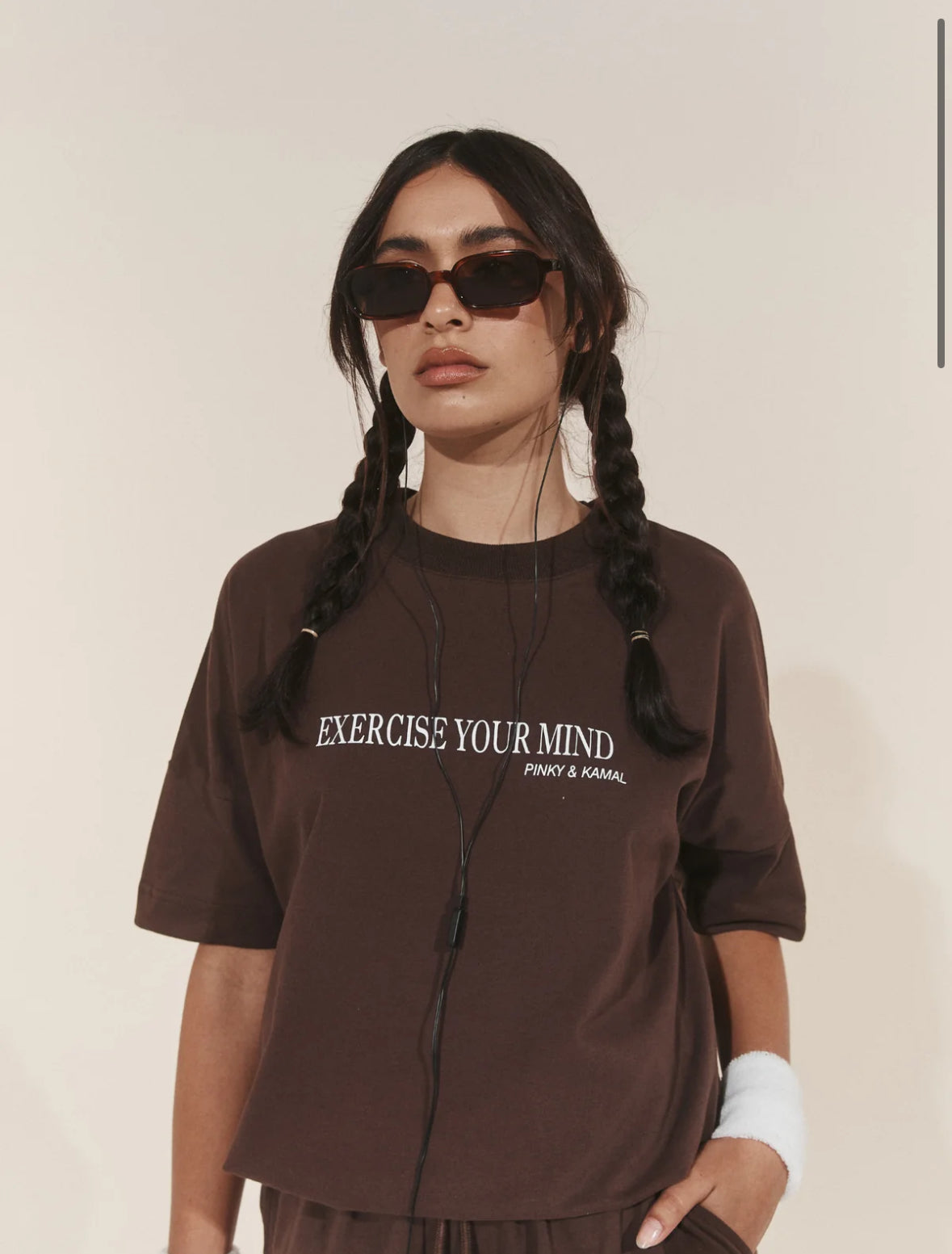 PINKY & KAMAL | EXERCISE YOUR MIND T-SHIRT - CACAO