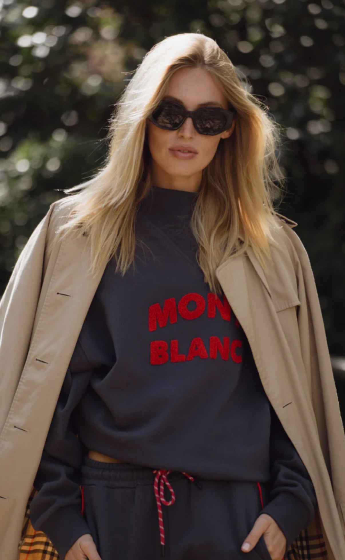 Araminta James | Mont Blanc sweatshirt