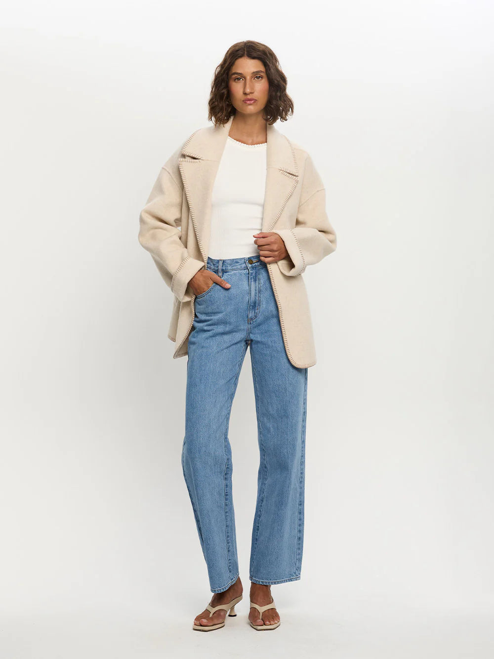 KIVARI | Josephina Coat