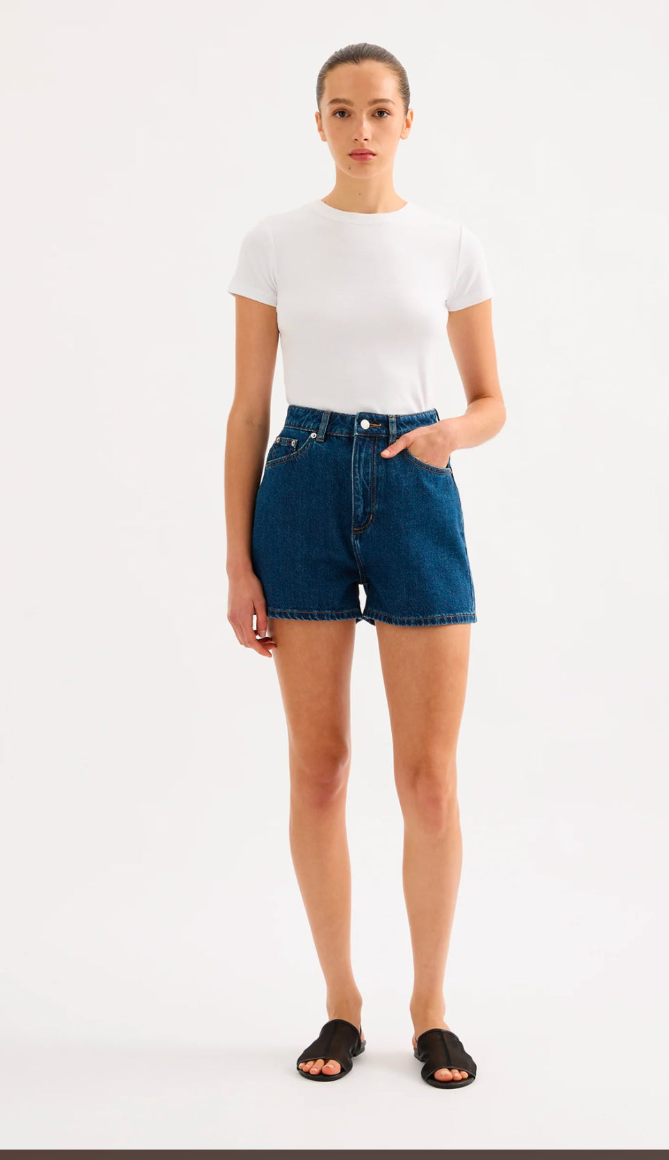 NUDE LUCY| Organic mom short