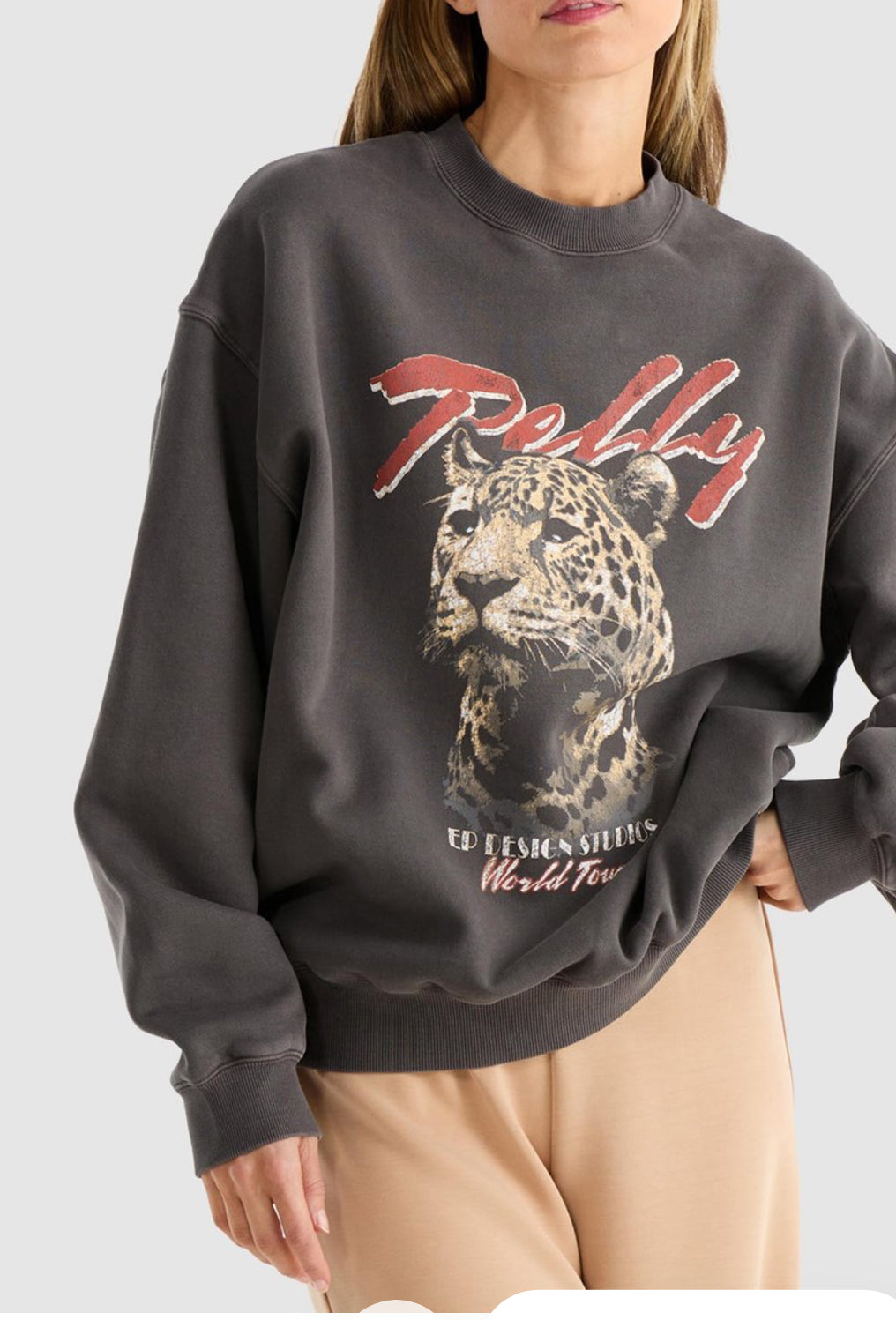 ENA PELLY | PELLY TOUR SWEATSHIRT