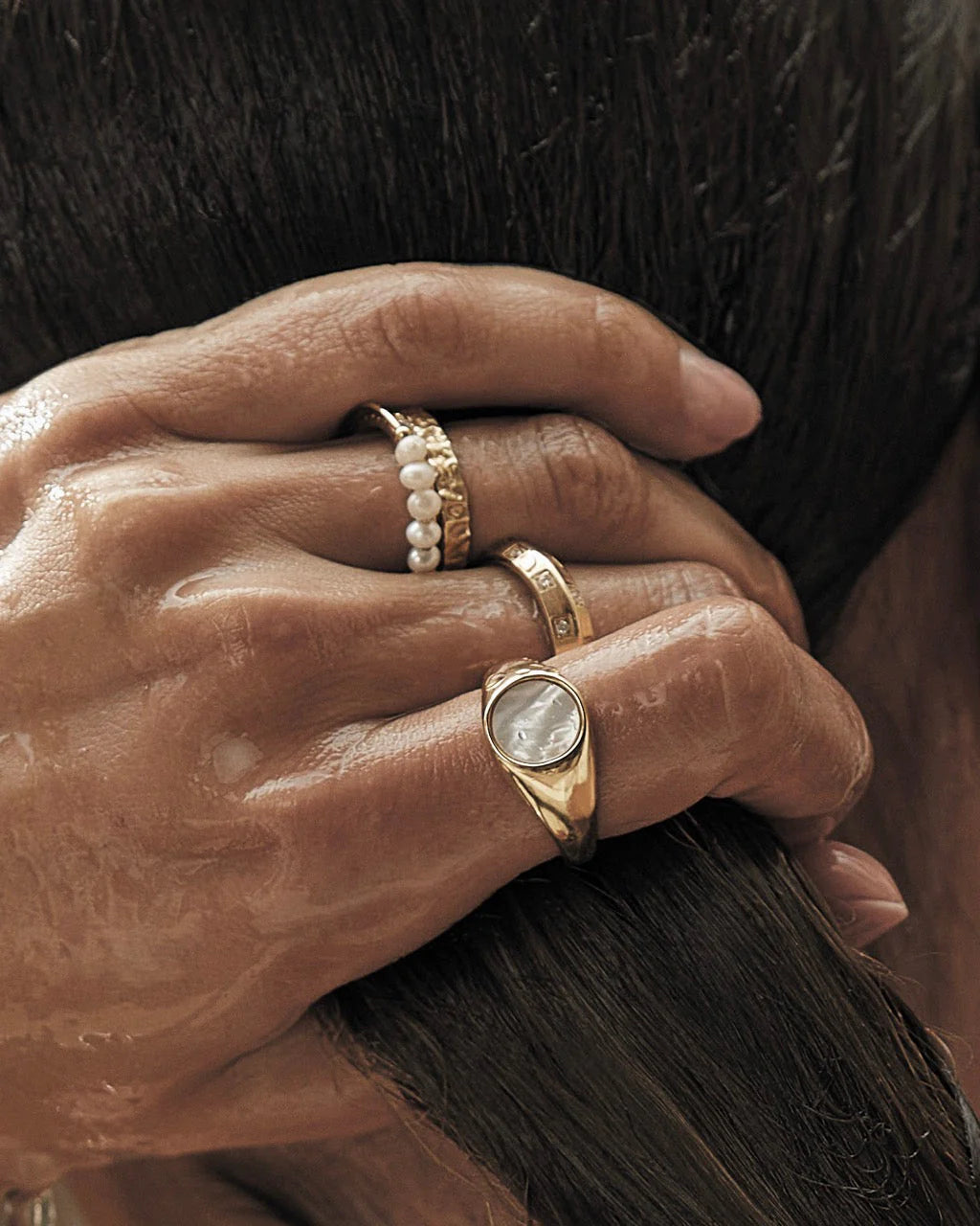 AOE | Amira Gold and Pearl Ring