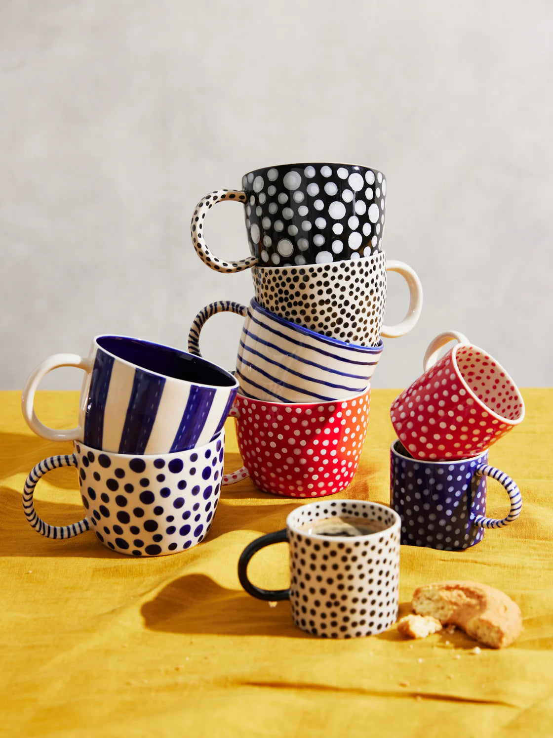 JONES AND CO | Chino Mug Red Spot