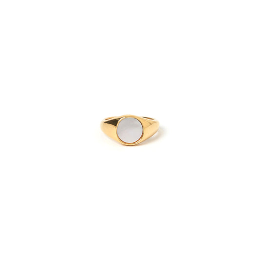 AOE | Amira gold & pearl ring
