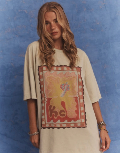 KINGA CSILLA | HIBISCUS TEE