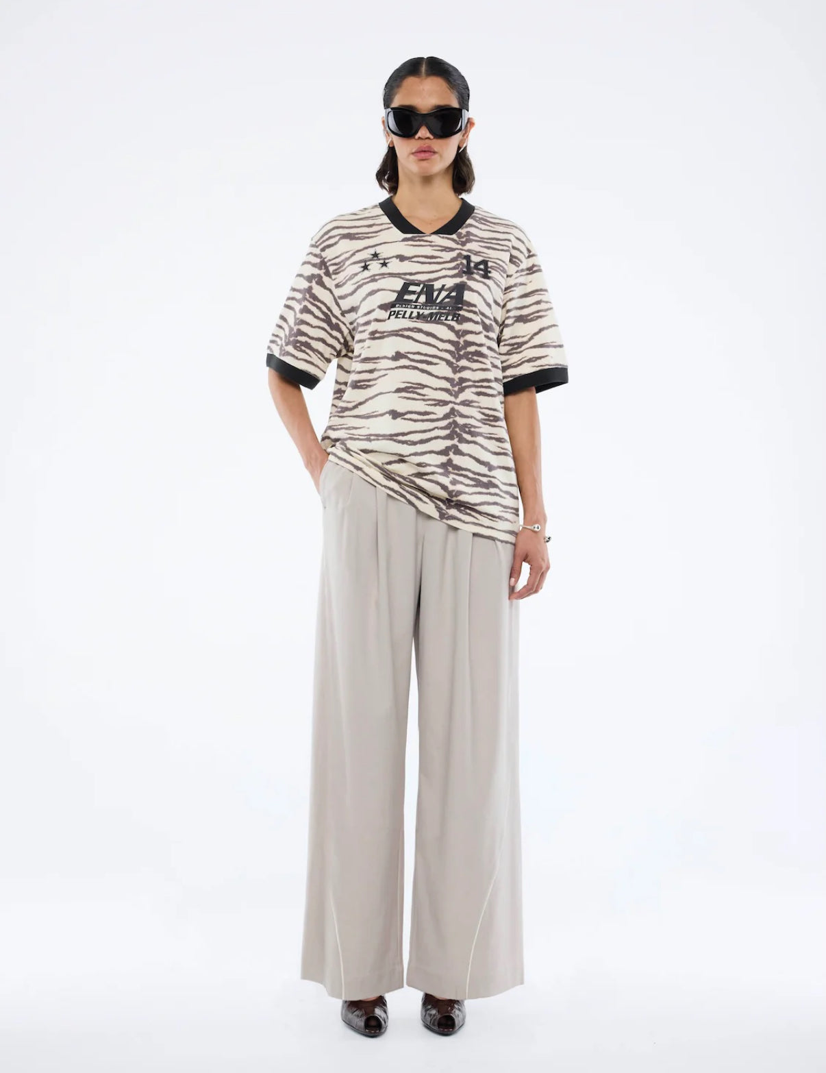 ENA PELLY | TIGER ENA TEAM TEE