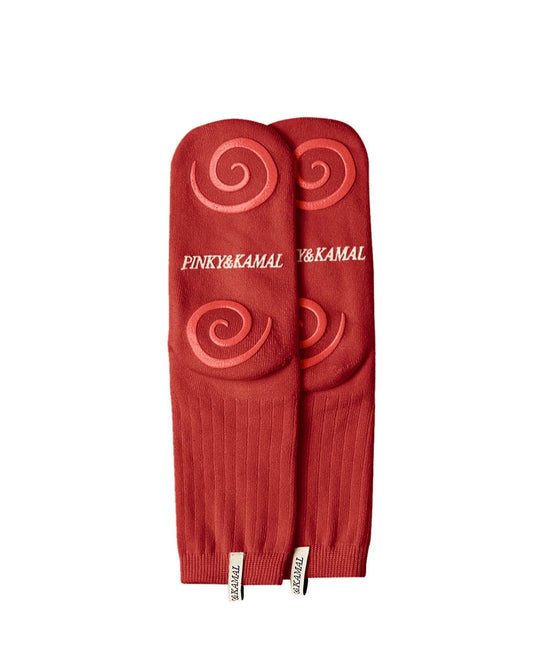 PINKY AND KAMAL | PILATES SPIRAL GRIP SOCK - RED