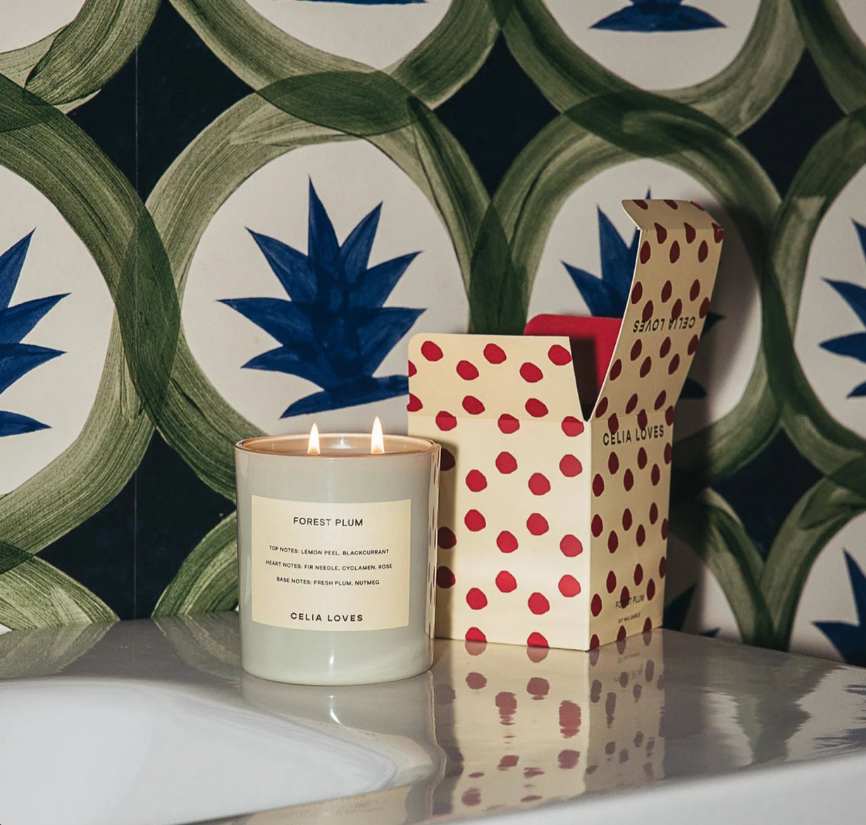 CELIA LOVES | Forest Plum 395g Candle