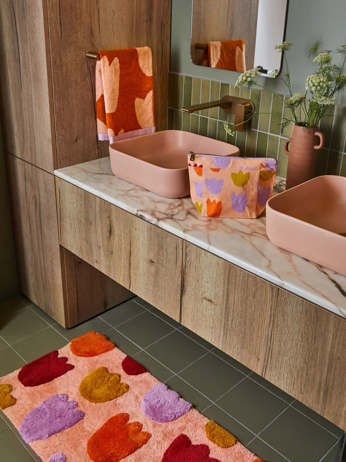 MOSEY ME | Tulip Fields Bath Runner